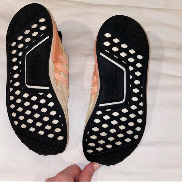 NMD_R1 PRIMEKNIT SHOES - Picture 7 of 8